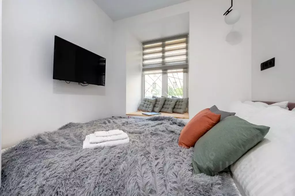 Студия Санкт-Петербург ул. Декабристов, 11 (15.0 м) - Фото 1