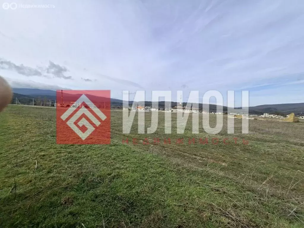 Участок в Белогорский район, село Земляничное (12 м) - Фото 2