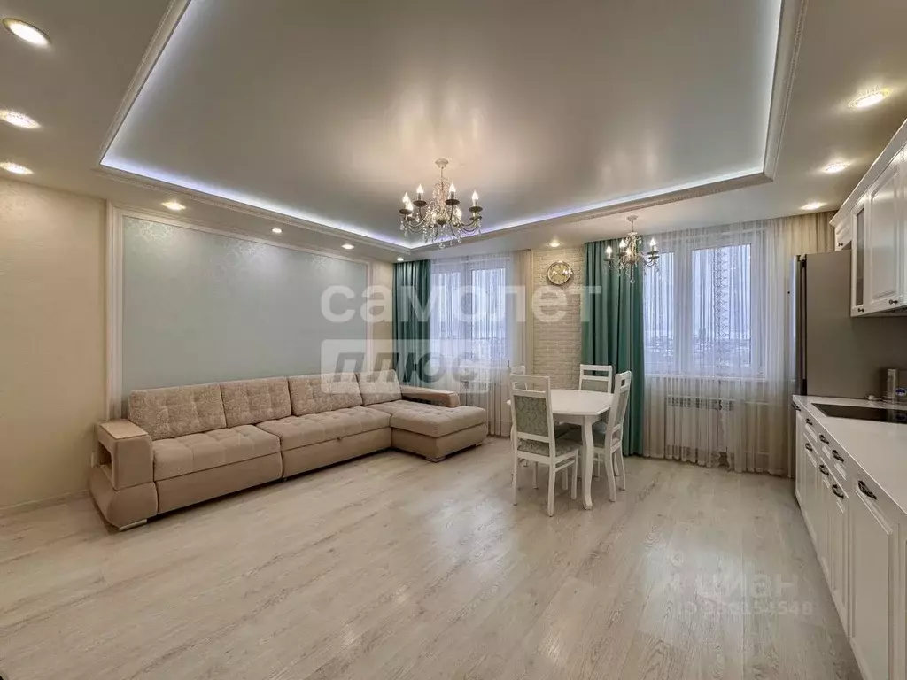 3-к кв. Кировская область, Киров ул. Калинина, 40 (75.0 м) - Фото 1