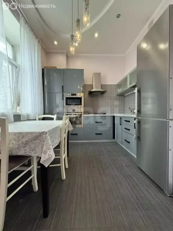 2-комнатная квартира: Москва, Можайское шоссе, 9 (65 м) - Фото 0