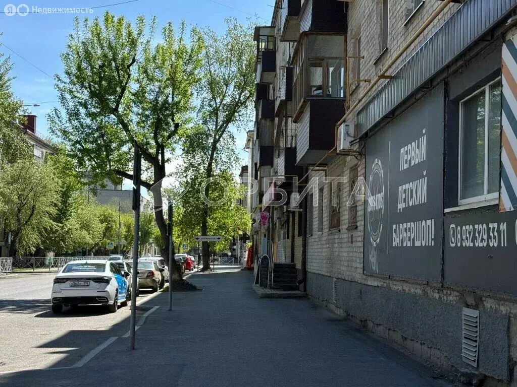 2-комнатная квартира: Тюмень, улица Котовского, 10 (44.9 м) - Фото 1