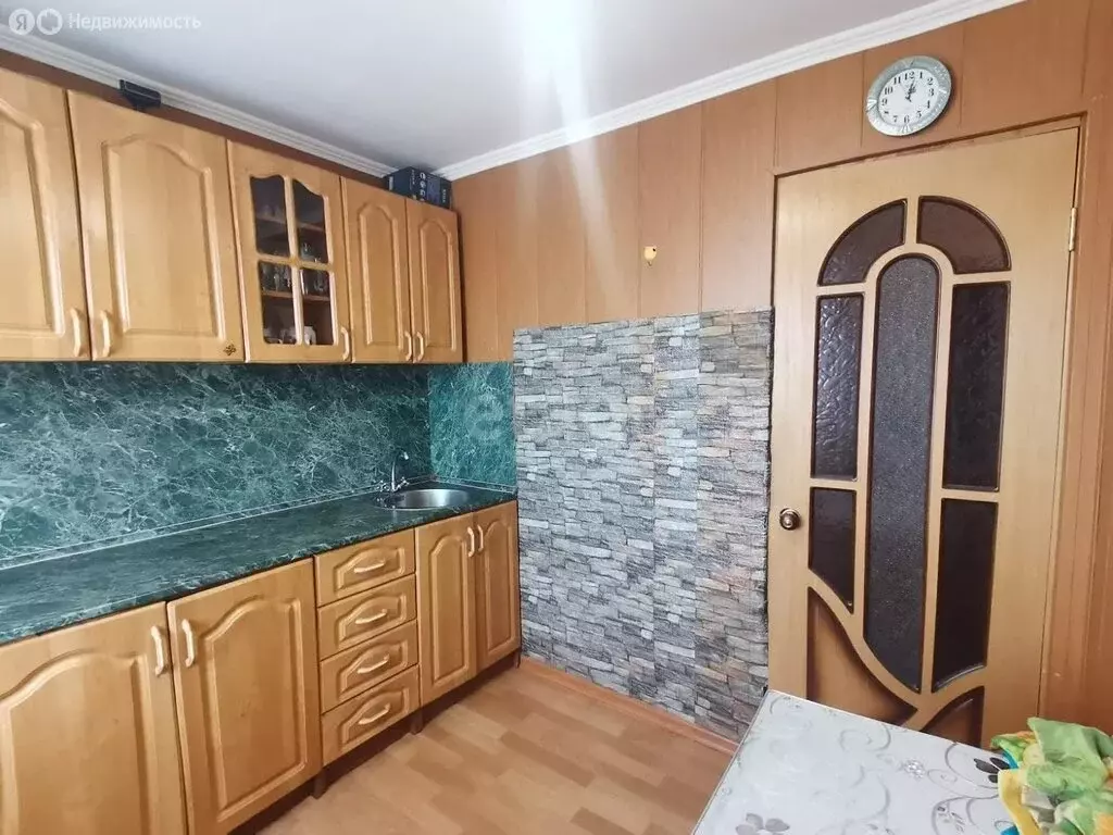 2-комнатная квартира: Петропавловск-Камчатский, улица Горького, 16 ... - Фото 1