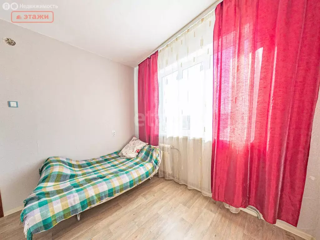 1к в 4-комнатной квартире (12.4 м) - Фото 1