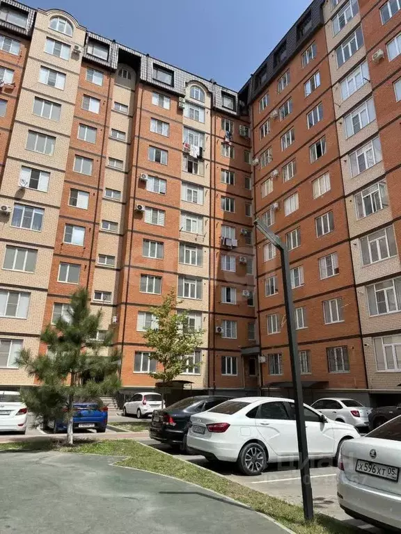 1-к кв. Дагестан, Каспийск просп. М. Омарова, 14А (42.0 м) - Фото 1