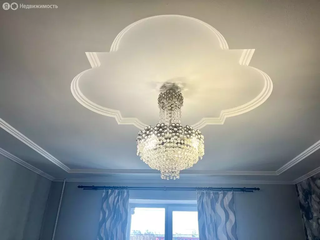 3-комнатная квартира: Прокопьевск, Коммунальная улица, 7 (79.8 м) - Фото 0