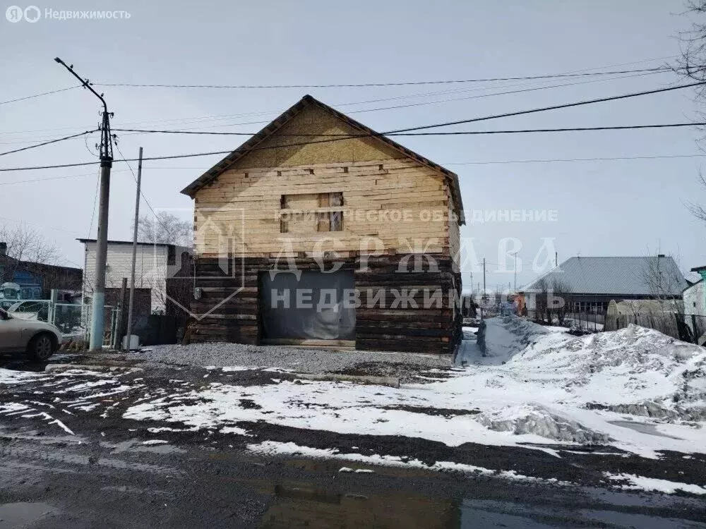 Дом в Топки, улица Кирова, 114 (150 м) - Фото 1