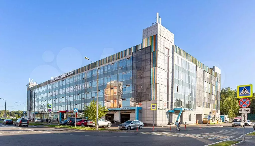 Собственник продает офисные и торговые помещения 1530 м2 - Фото 0