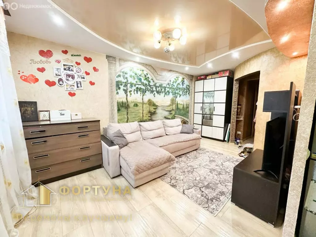 2-комнатная квартира: Бор, Октябрьская улица, 84 (46 м) - Фото 0