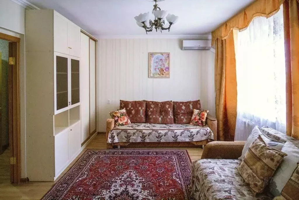 2-к кв. Амурская область, Благовещенск Зейская ул., 283 (60.0 м) - Фото 1