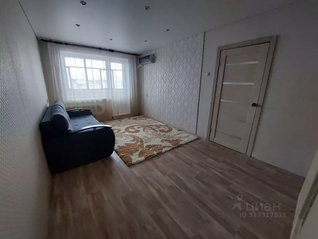 1-к кв. Самарская область, Тольятти Тополиная ул., 48 (33.0 м) - Фото 0