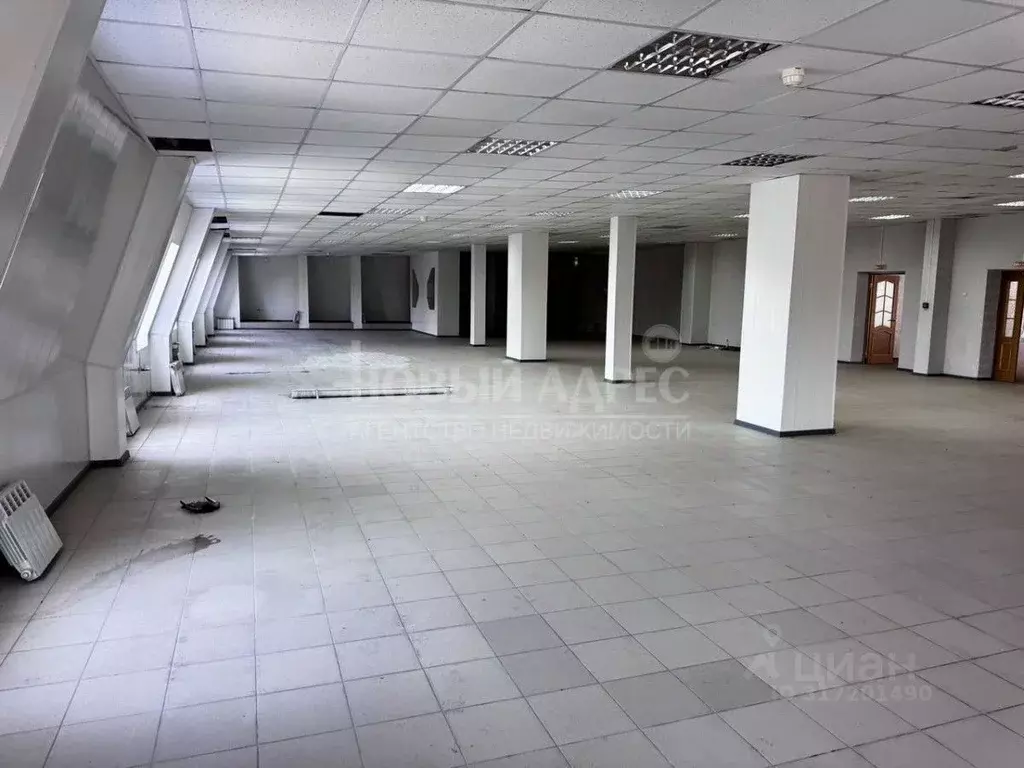 Помещение свободного назначения в Калужская область, Калуга ул. ... - Фото 0