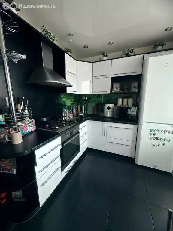 2-комнатная квартира: Сыктывкар, район Орбита, Покровский бульвар, 14 ... - Фото 2