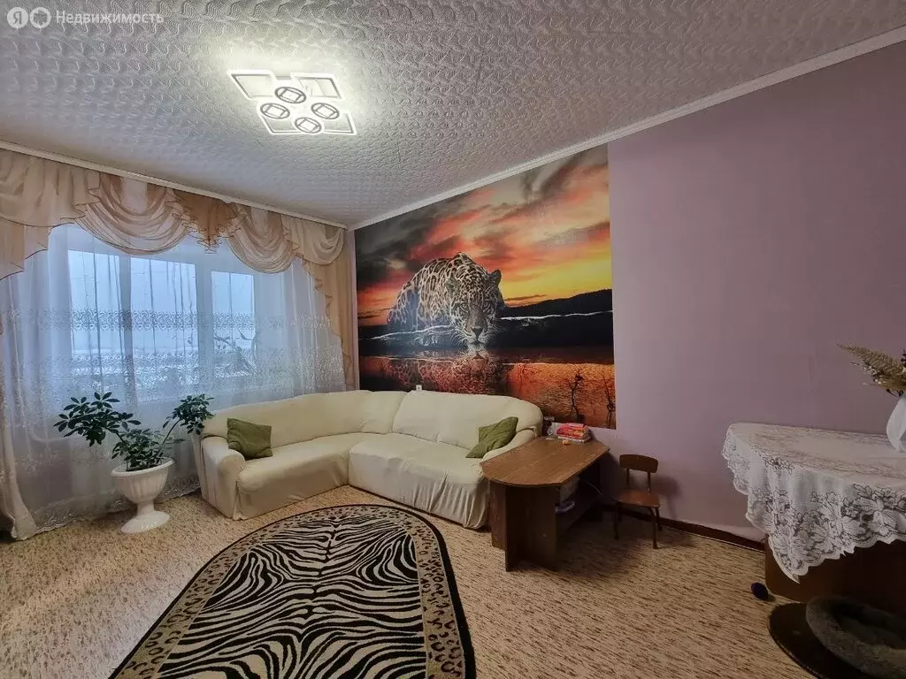 3-комнатная квартира: Нерюнгри, проспект Ленина, 6 (67.9 м) - Фото 2