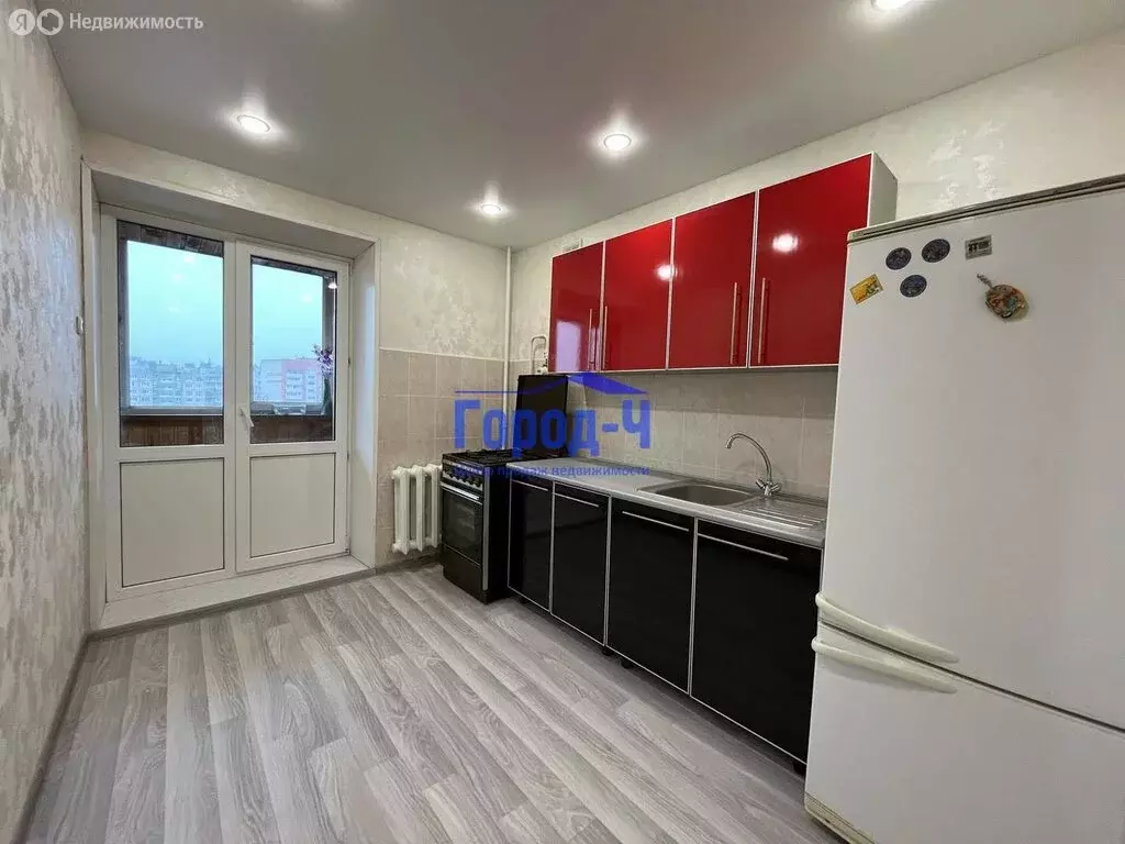 2-комнатная квартира: Чебоксары, улица Ленинского Комсомола, 52 (55 м) - Фото 1