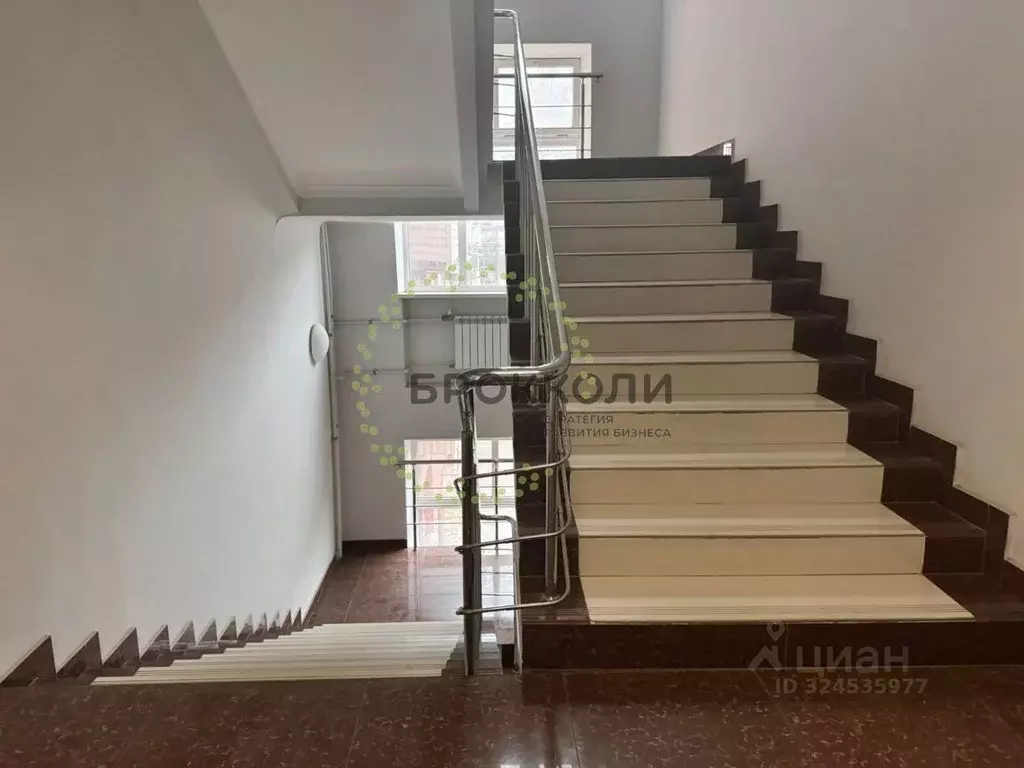 Офис в Ростовская область, Ростов-на-Дону Буденновский просп., 2 (1860 ... - Фото 2