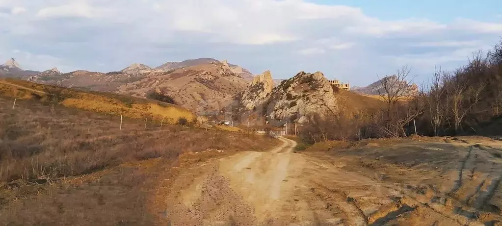 Участок в Крым, Феодосия муниципальный округ, Курортное пгт ул. ... - Фото 1