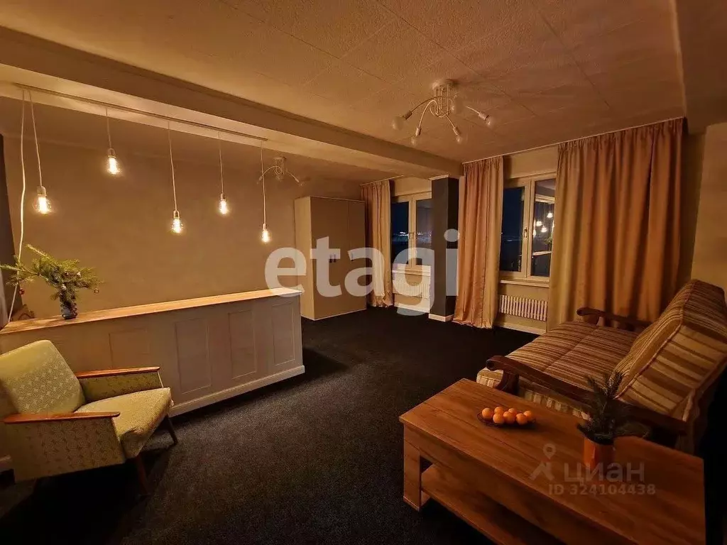 3-к кв. Красноярский край, Красноярск Парашютная ул., 74а (79.9 м) - Фото 1