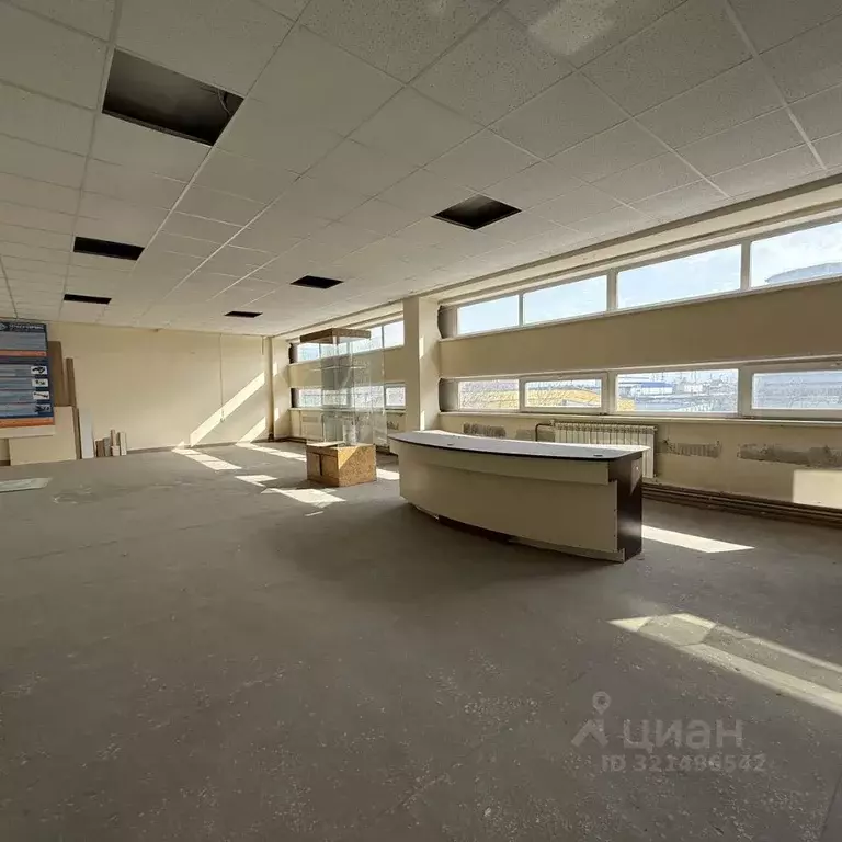 Помещение свободного назначения в Томская область, Томск просп. ... - Фото 1