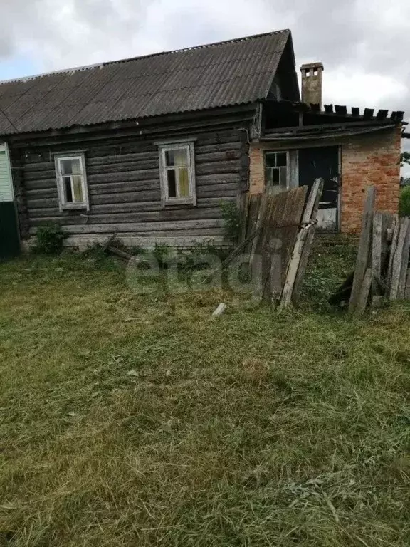 Дом в Брянская область, Трубчевский район, Усохское с/пос, с. Усох ул. ... - Фото 1