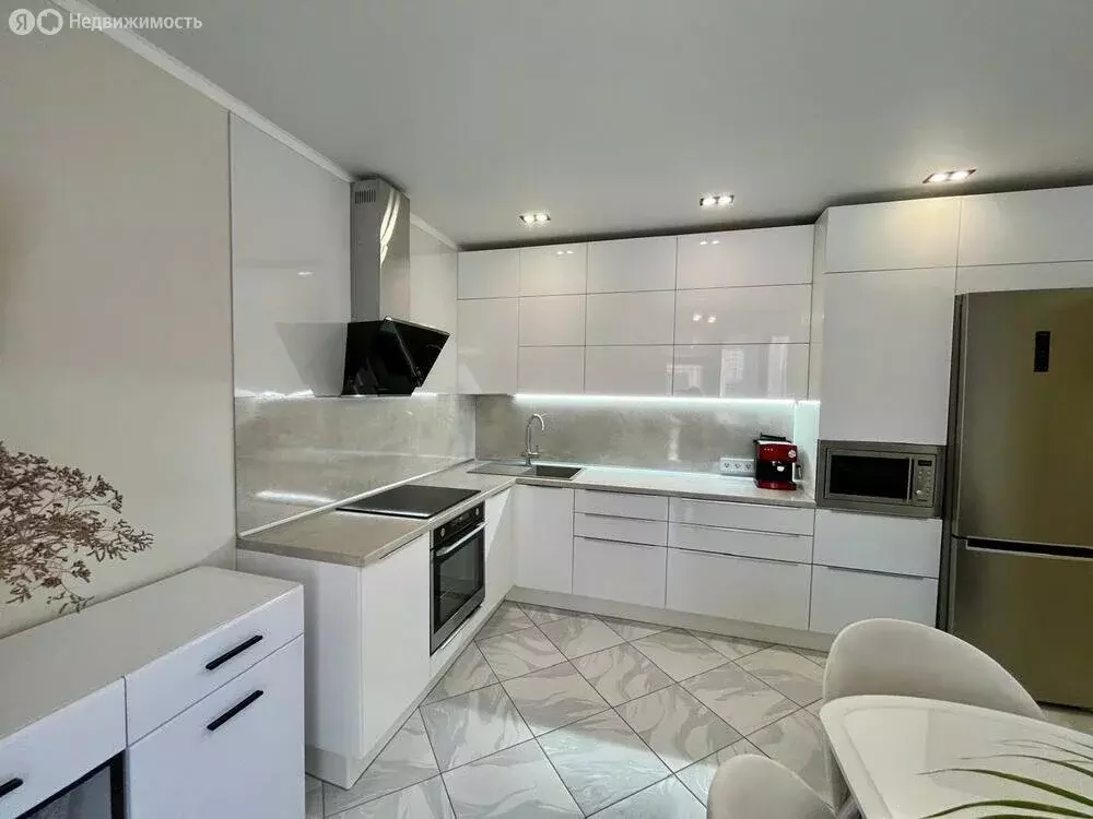 3-комнатная квартира: Анапа, Супсехское шоссе, 47к2 (85 м) - Фото 0