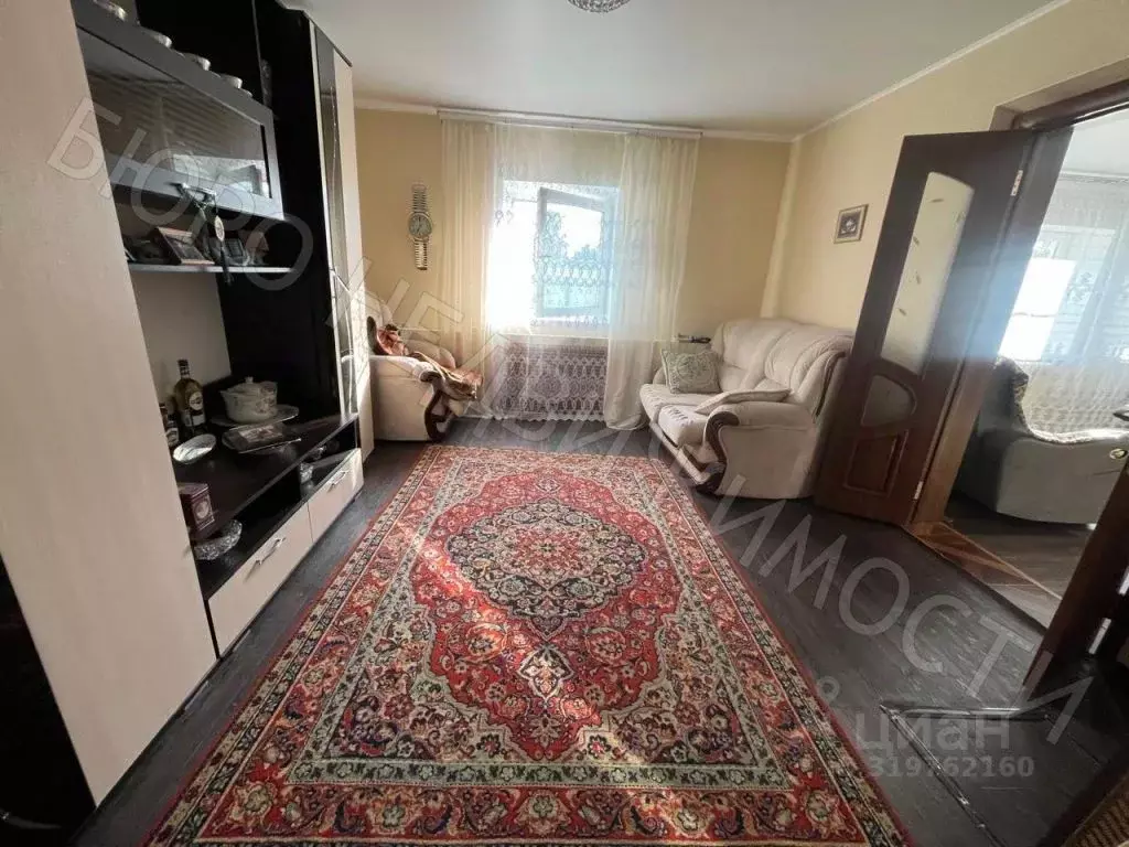 Дом в Саратовская область, Балашов Озерная ул., 51 (95 м) - Фото 0