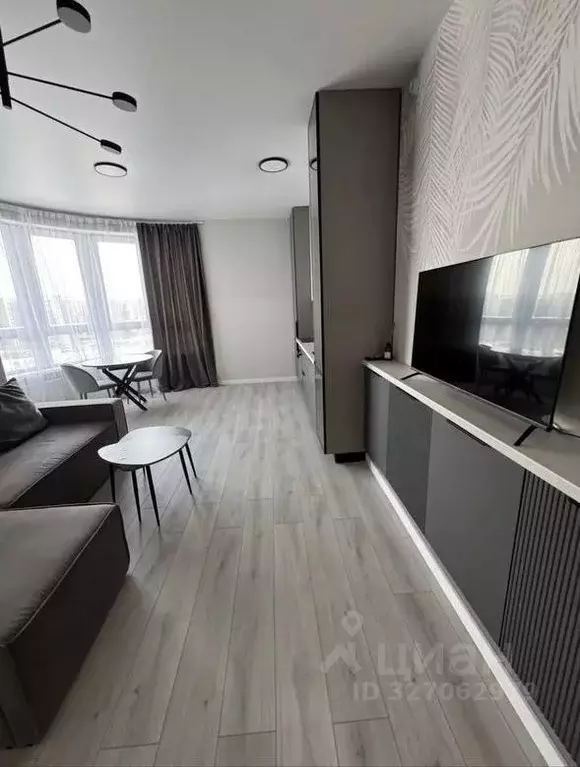 2-к кв. Красноярский край, Красноярск Октябрьская ул., 16 (60.0 м) - Фото 1