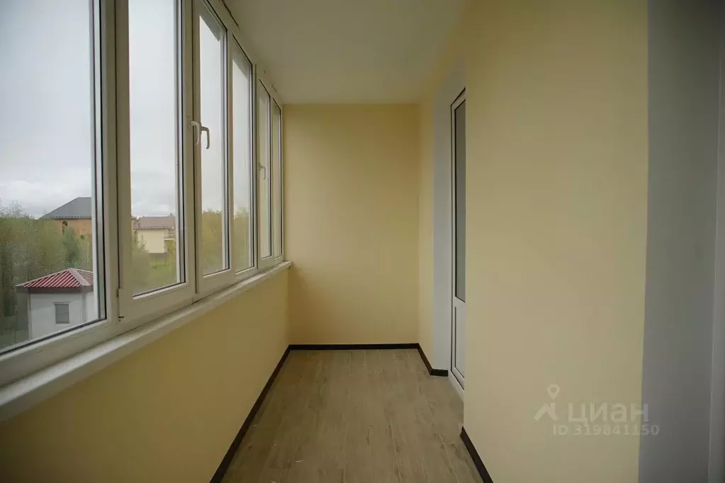 2-к кв. Смоленская область, Гагарин Первомайская ул., 17 (64.6 м) - Фото 2