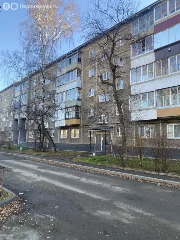 2-комнатная квартира: Нижний Тагил, Гвардейская улица, 19 (49.3 м) - Фото 1