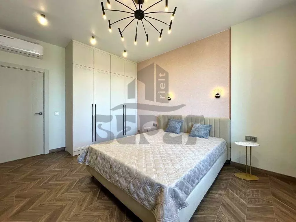 4-к кв. Татарстан, Казань Танковая ул., 2 (105.0 м) - Фото 1