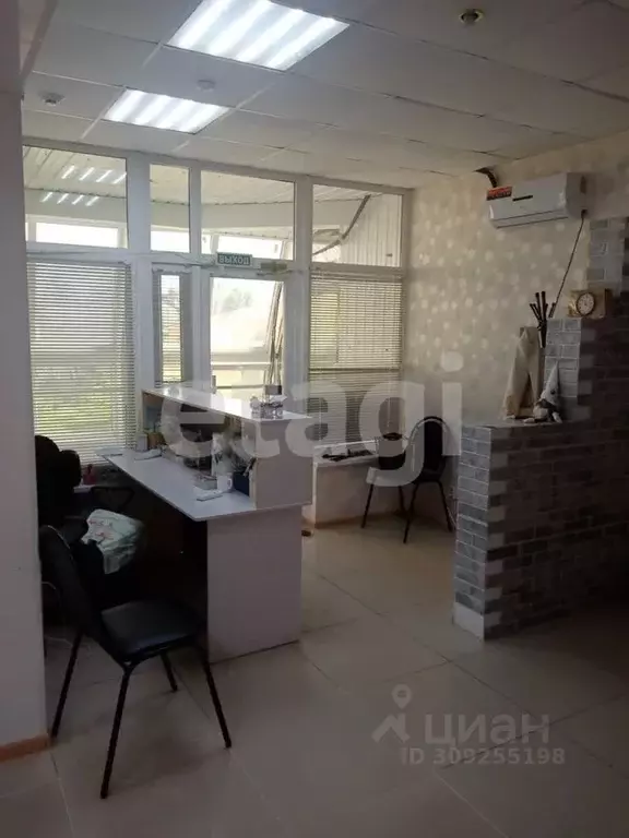 Помещение свободного назначения в Брянская область, Клинцы ул. ... - Фото 2