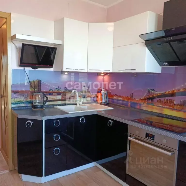 4-к кв. Забайкальский край, Чита Магистральная ул., 19 (80.4 м) - Фото 0