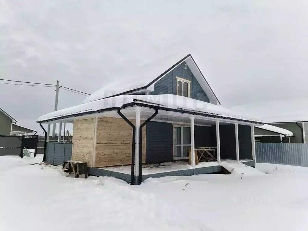 Дом в Свердловская область, Белоярский муниципальный округ, ГусиКлаб ... - Фото 1