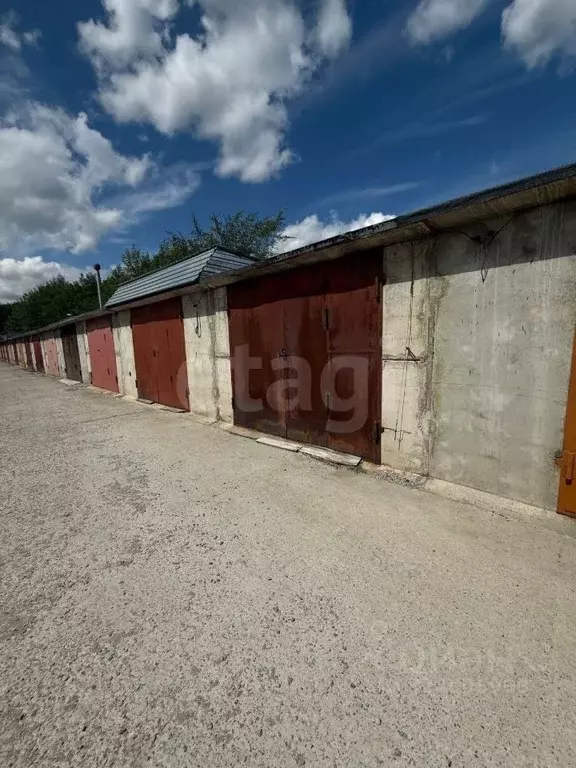 Гараж в Алтайский край, Бийск ул. Вали Максимовой, 103 (20 м) - Фото 1