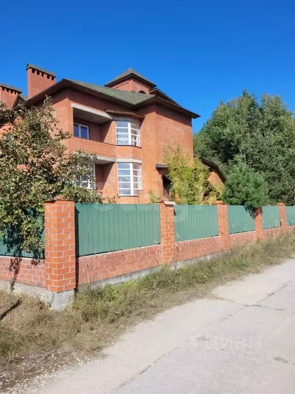 Дом в Калужская область, Дзержинский район, Дворцы с/пос, д. ... - Фото 2