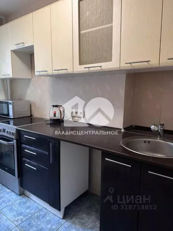 4-к кв. Новосибирская область, Новосибирск ул. Кропоткина, 269/1 (69.7 ... - Фото 0