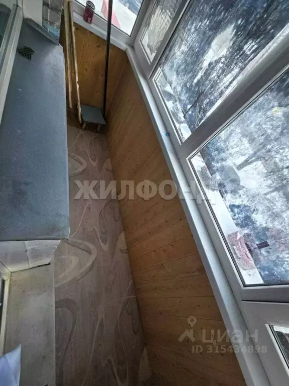 2-к кв. Новосибирская область, Новосибирск ул. Авиастроителей, 1/3 ... - Фото 0