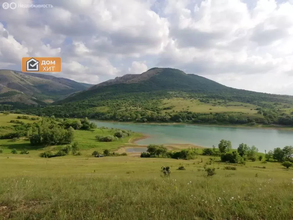 Дом в Добровское сельское поселение, село Заречное (100 м) - Фото 2