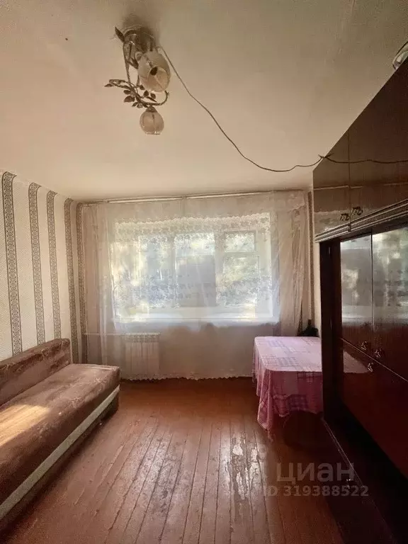 Комната Омская область, Омск Краснознаменная ул., 2А (13.5 м) - Фото 0