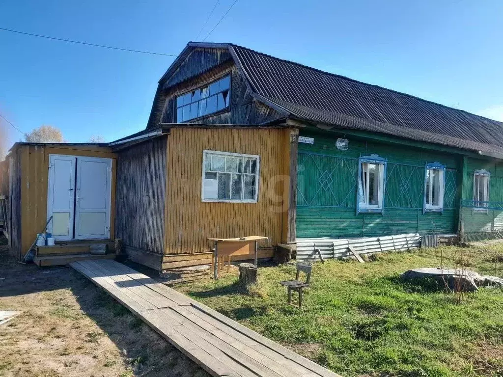 Дом в Тюменская область, Уватский район, с. Демьянское ул. Карбышева, ... - Фото 0