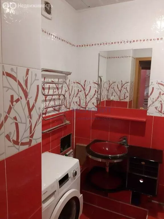1-комнатная квартира: Нижний Новгород, улица Янки Купалы, 42 (40 м) - Фото 0