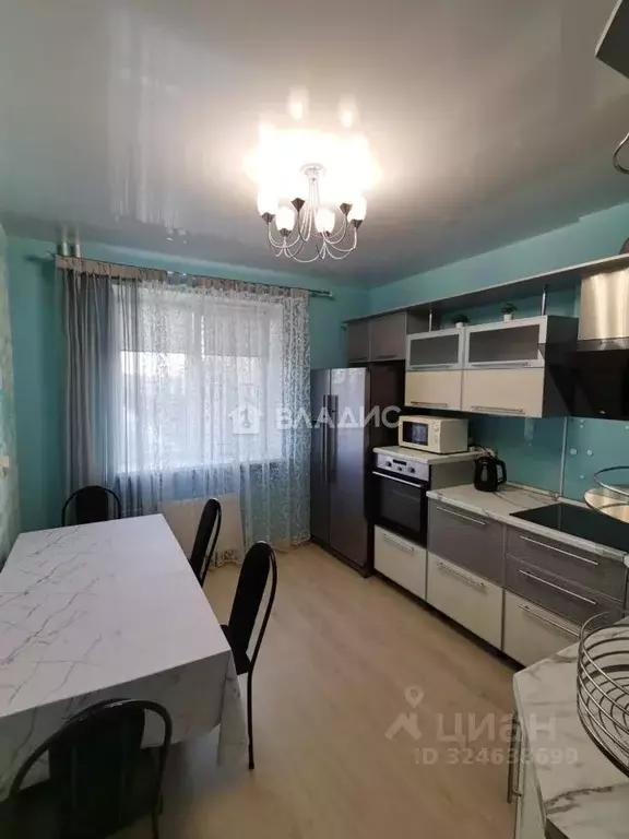 3-к кв. Волгоградская область, Волгоград Варшавская ул., 4 (75.0 м) - Фото 2