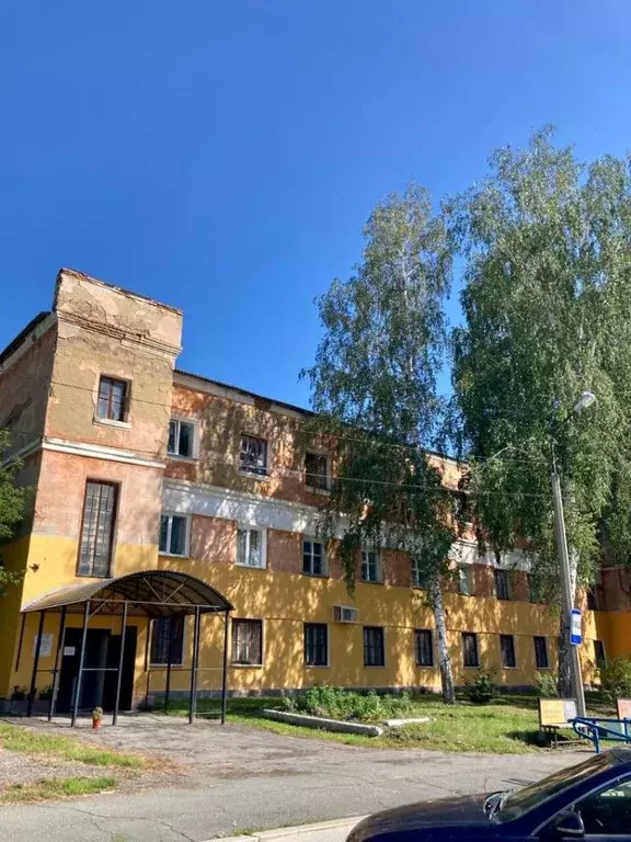 Помещение свободного назначения в Свердловская область, Кировград ул. ... - Фото 0