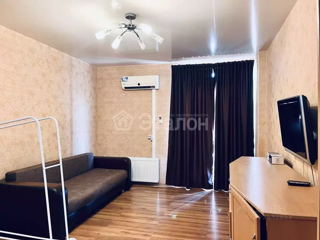 1-к кв. Волгоградская область, Волгоград ул. 51-й Гвардейской Дивизии, ... - Фото 0