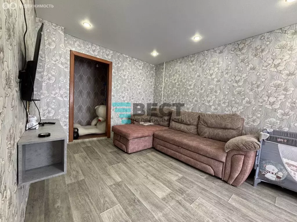 2-комнатная квартира: Полысаево, улица Бажова, 3 (51.1 м) - Фото 0