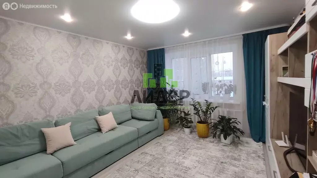 3-комнатная квартира: Нефтекамск, Берёзовское шоссе, 8 (61.2 м) - Фото 2