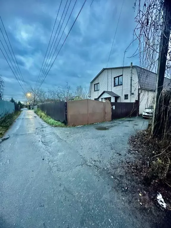 Дом в Московская область, Люберцы городской округ, д. Островцы ул. ... - Фото 1
