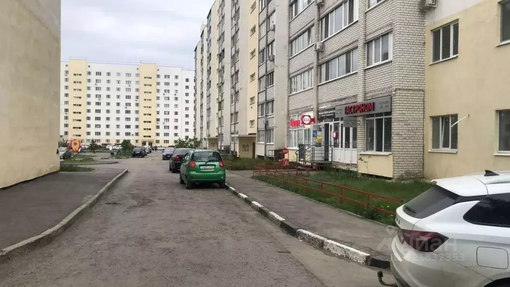 Торговая площадь в Саратовская область, Саратов ул. Романтиков, 48А ... - Фото 1