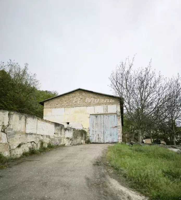 Склад в Крым, Бахчисарайский район, с. Скалистое ул. Ленина, 36к1 (273 ... - Фото 1