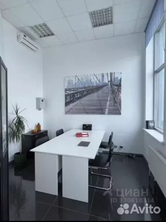 Офис в Чувашия, Чебоксары Ленинградская ул., 36 (25 м) - Фото 1