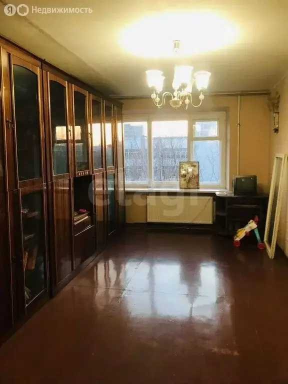 3-комнатная квартира: Казань, улица Лейтенанта Красикова, 18 (61 м) - Фото 0